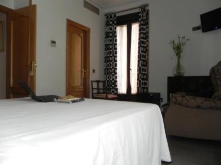 Hostal Ivor Madrid Exterior photo