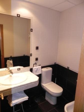 Hostal Ivor Madrid Exterior photo