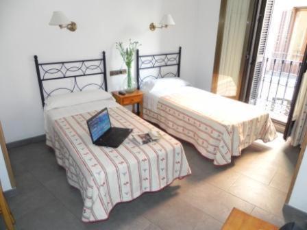 Hostal Ivor Madrid Exterior photo
