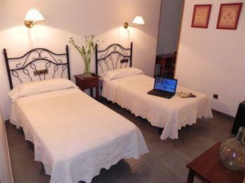 Hostal Ivor Madrid Exterior photo